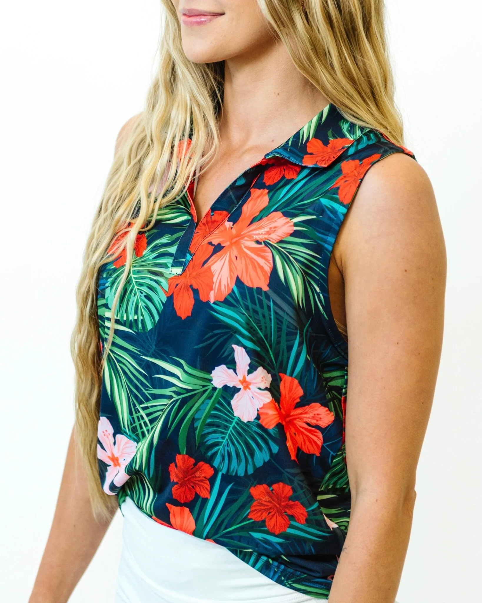Jungle Hibiscus Women's Sleeveless Golf Polo - Image 2