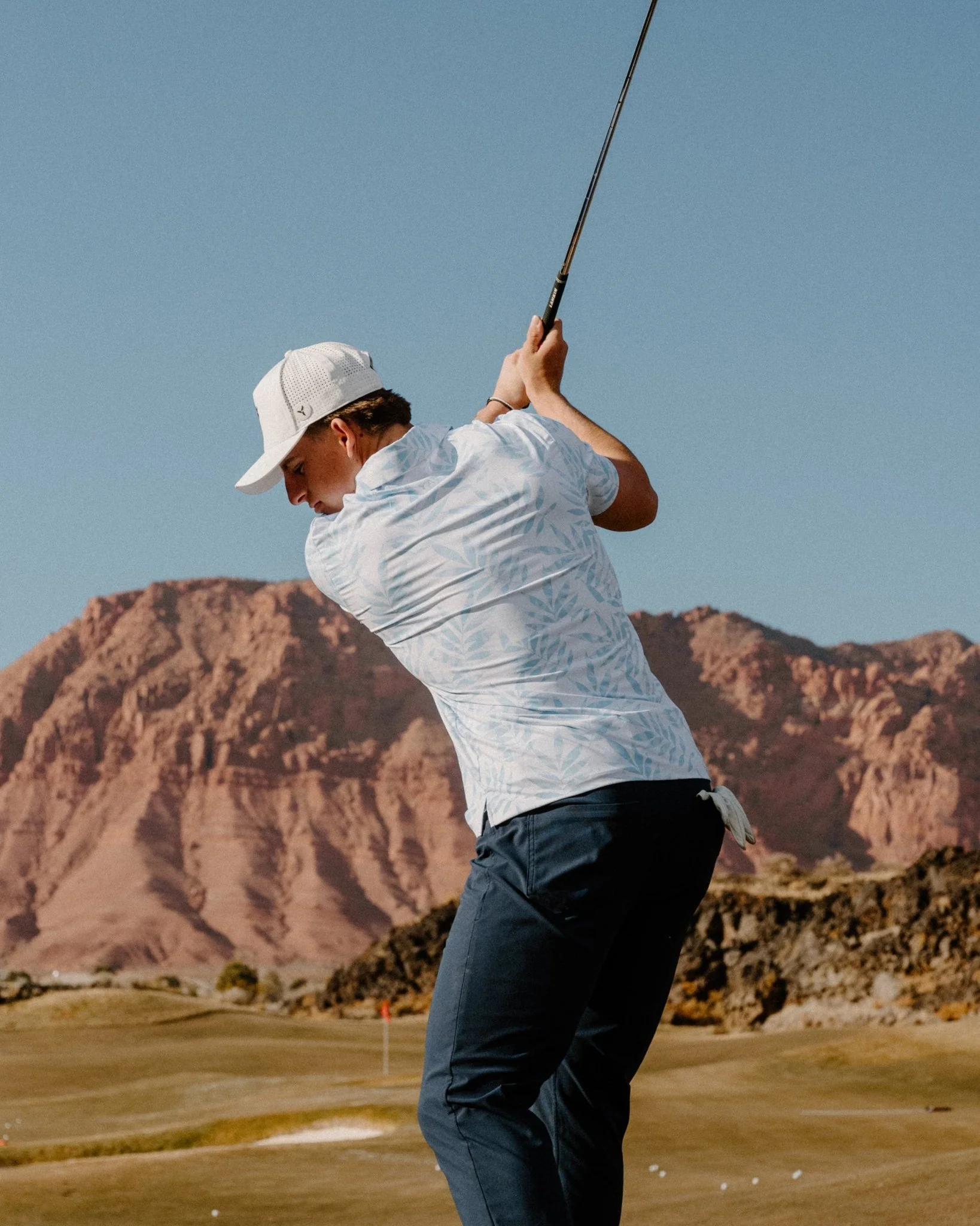 Frosty Greens Golf Polo - Image 4
