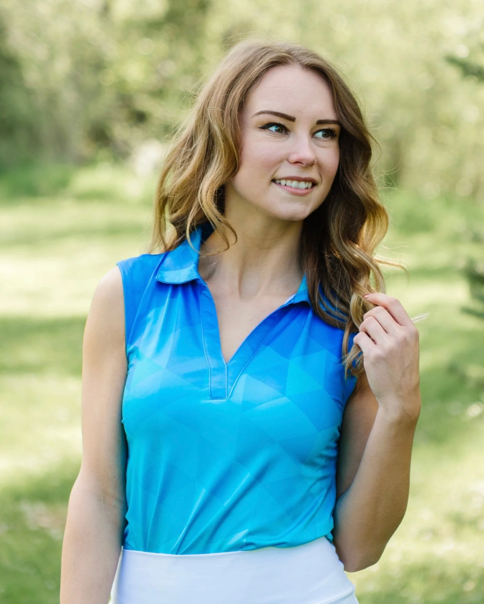 Baby Fade Women's Sleeveless Golf Polo - Image 3